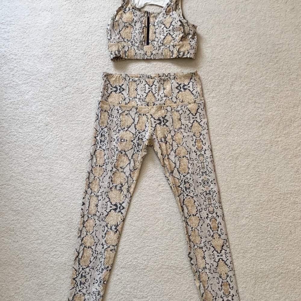 Varley legging & sports bra set